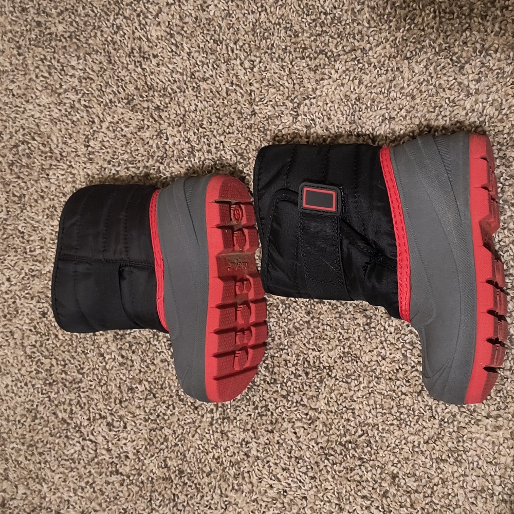 Cat & Jack Toddler Boy Snow Boots Size 8